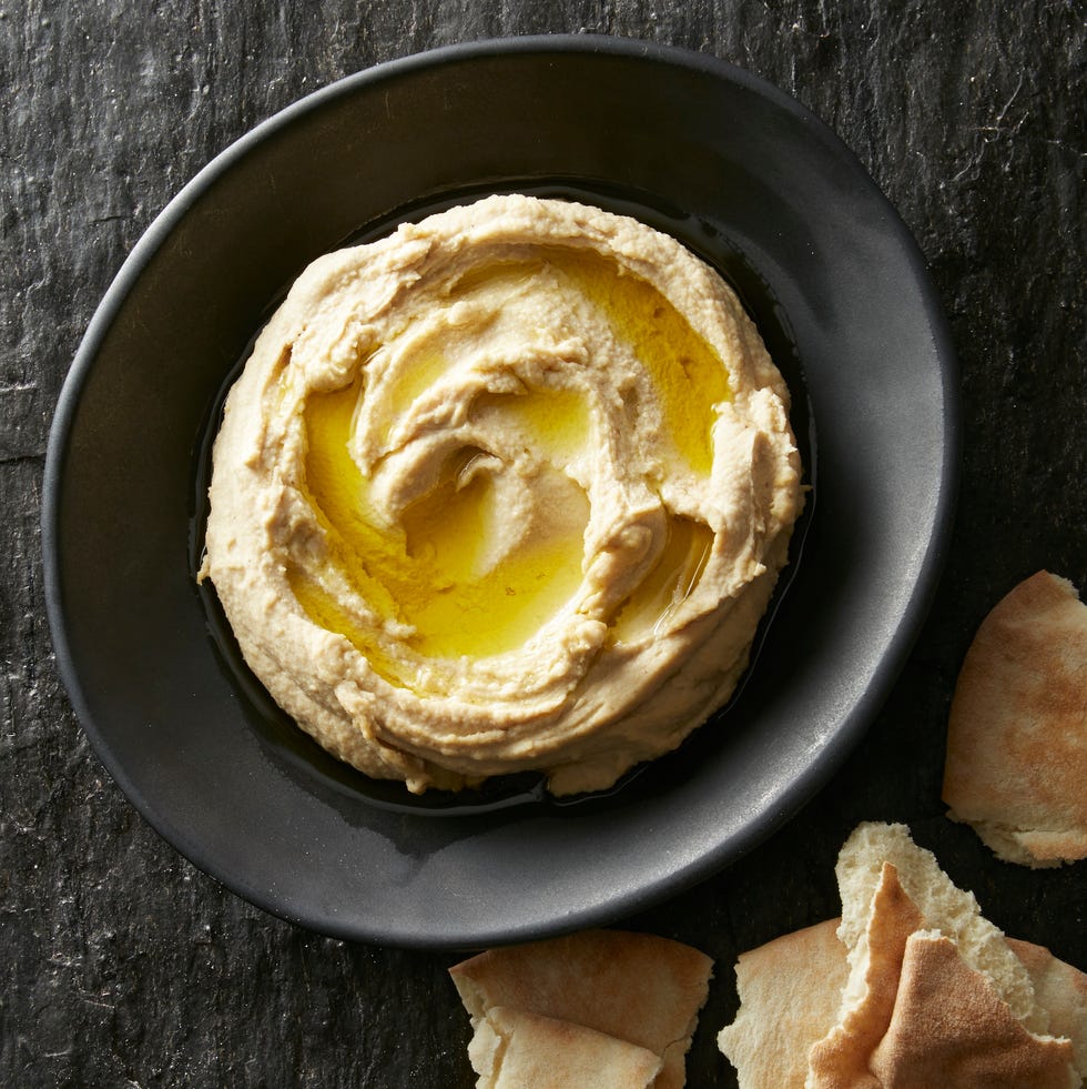 houmous maison avec pita déchiré