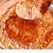 Assaisonnement noirci.