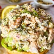 Salade de saumon fumé sur du pain