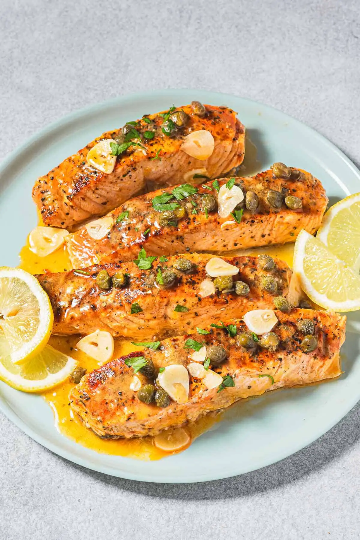 Saumon piccata au citron et aux câpres