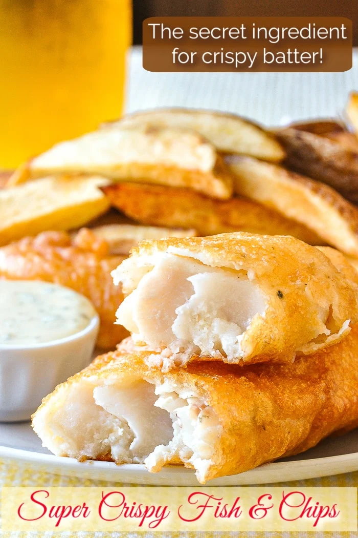 Photo de Fish and Chips super croustillante avec texte de titre ajouté pour Pinterest