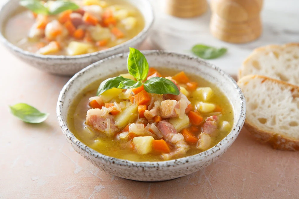 Recette de soupe au poisson blanc, au jambon et aux haricots à la mijoteuse – Cameron's Seafood