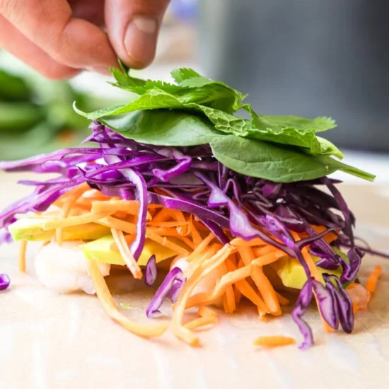 Rouleaux d'été aux crevettes 