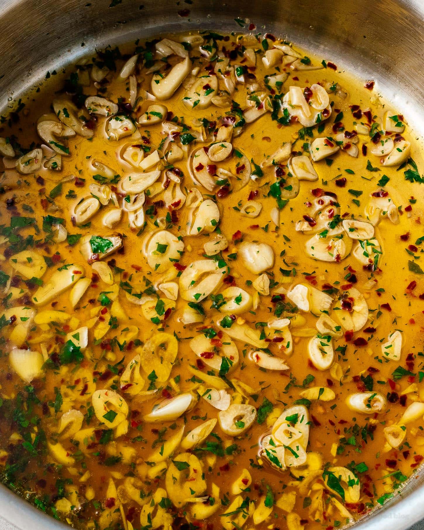 sauce pour pâtes au homard à l'ail | www.iamafoodblog.com