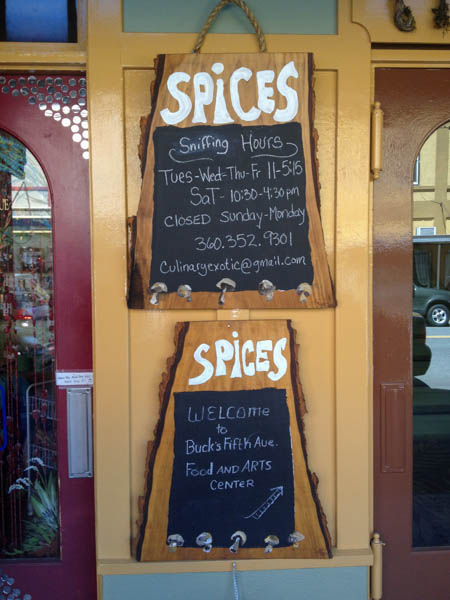 Un magasin d'épices sympa si jamais vous êtes à Olympia... Des reniflements gratuits !