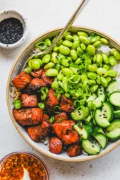 Bol de saumon teriyaki