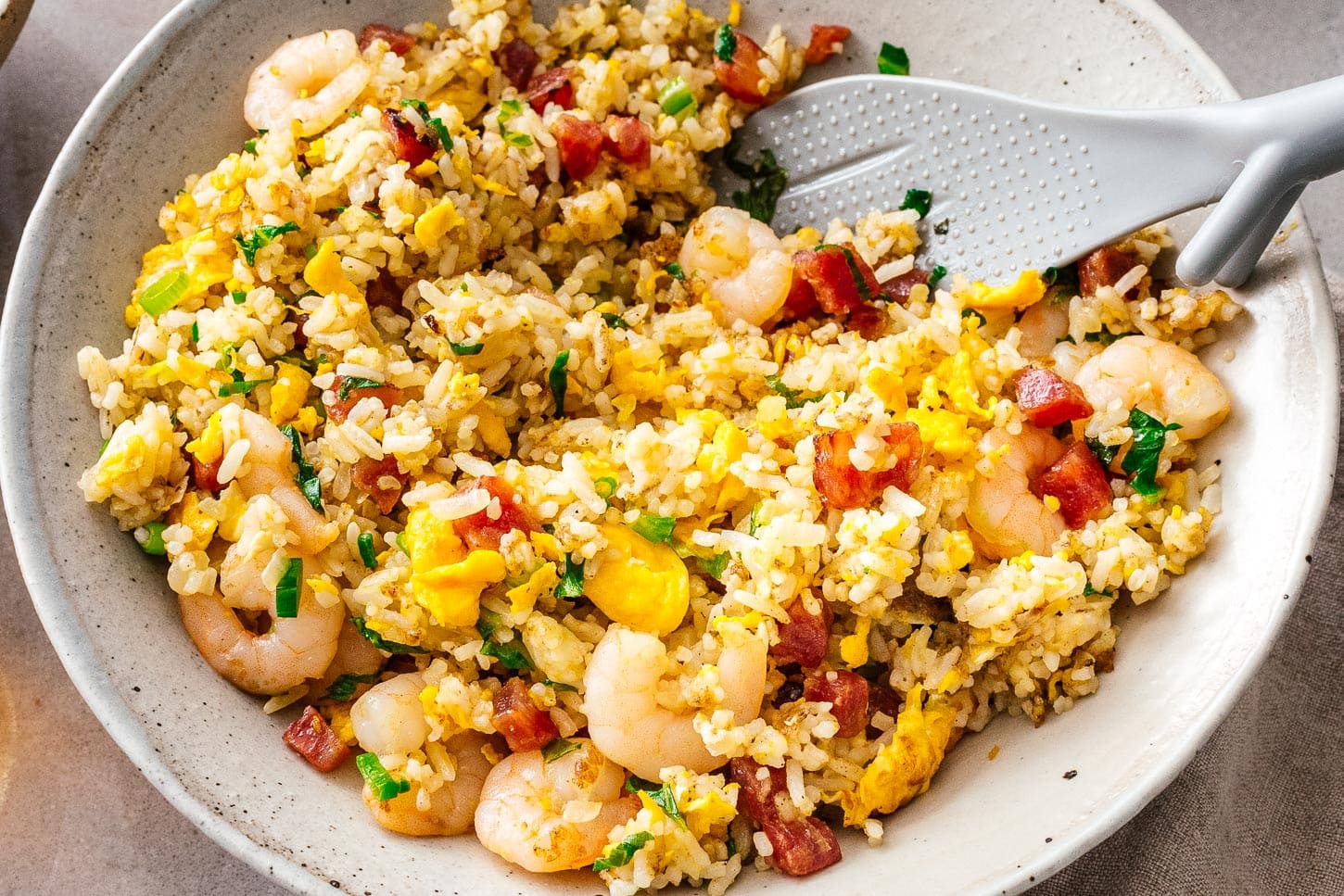 riz frit aux crevettes | www.iamafoodblog.com