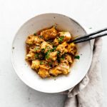Recette de wontons à l'huile de chili épicée | www.iamafoodblog.com