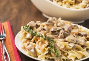 Recette Stroganoff aux fruits de mer avec gâteau au crabe