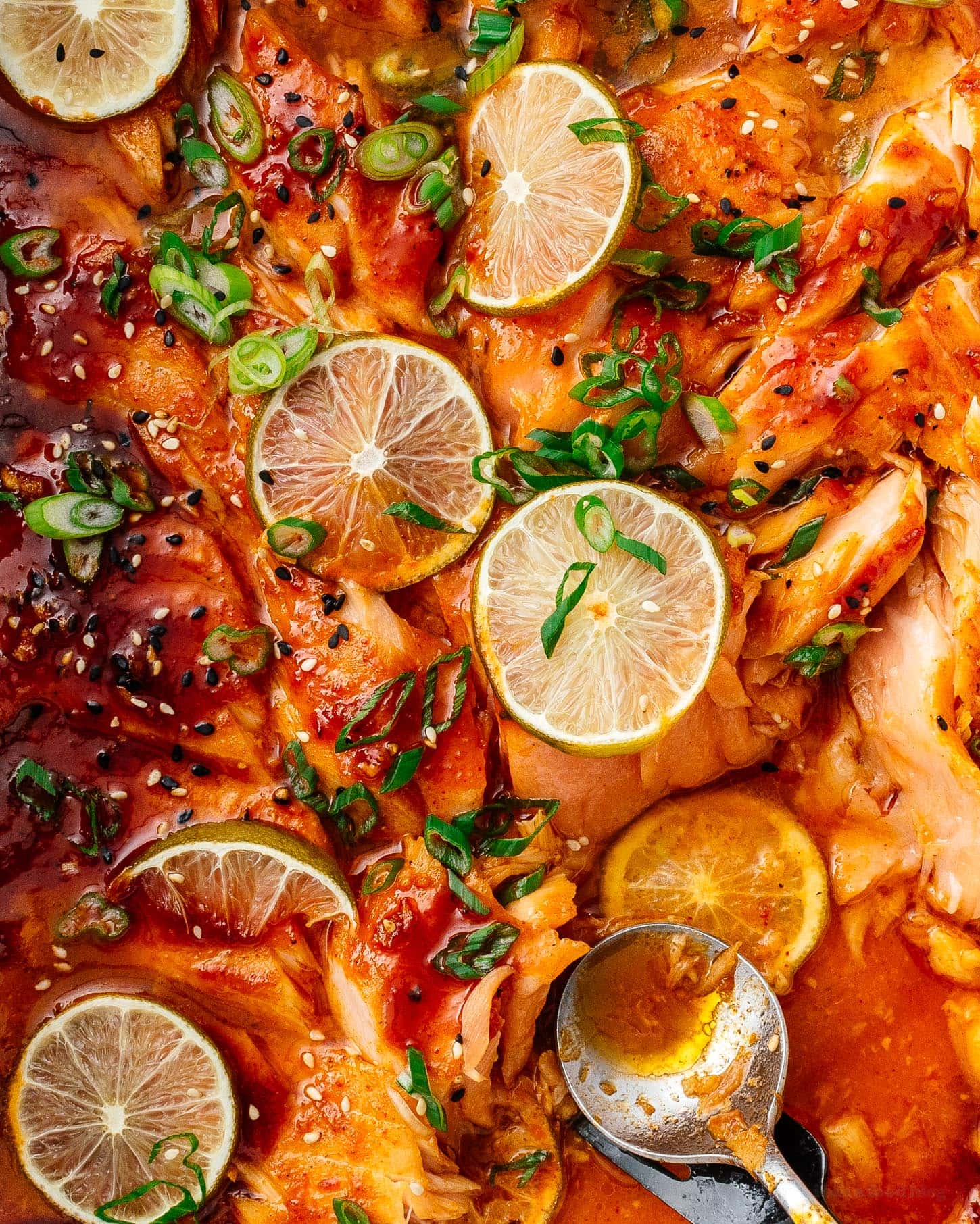 Saumon au four au gochujang et au miel