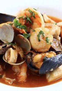 Manger sur la plage : Cioppino - 30AEATS