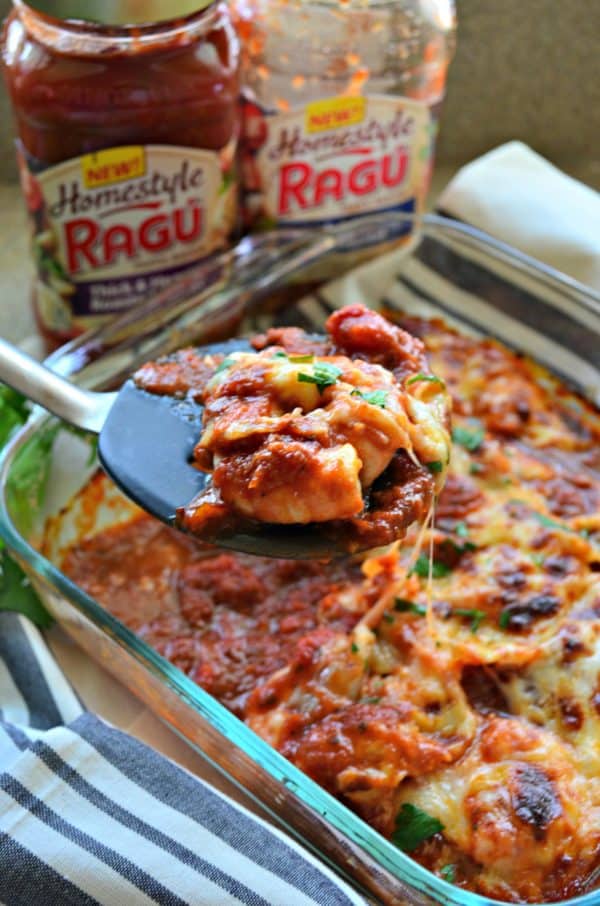 Pâtes aux crevettes au parmesan au four #SimmeredInTradition #Ragu #Ad