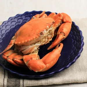 Les bienfaits pour la santé de manger du crabe cuit à l’eau chaude : un délicieux et N