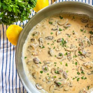 Sauce Marsala (Sauce crémeuse au vin Marsala et aux champignons)