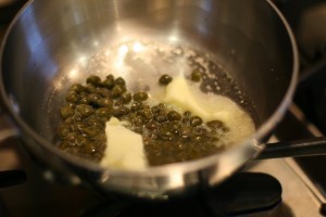 Sauce au citron et aux câpres
