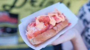Les lobster rolls de Martha Stewart, prêts en 25 minutes